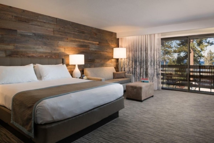 Diseño de habitaciones en el Hotel Azure