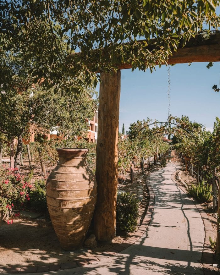 The Serenity Path en South Coast Winery
