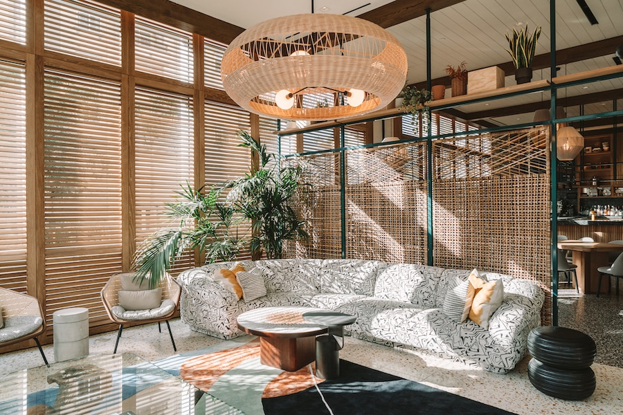 Vestíbulo del Hotel June - Los mejores hoteles boutique en California