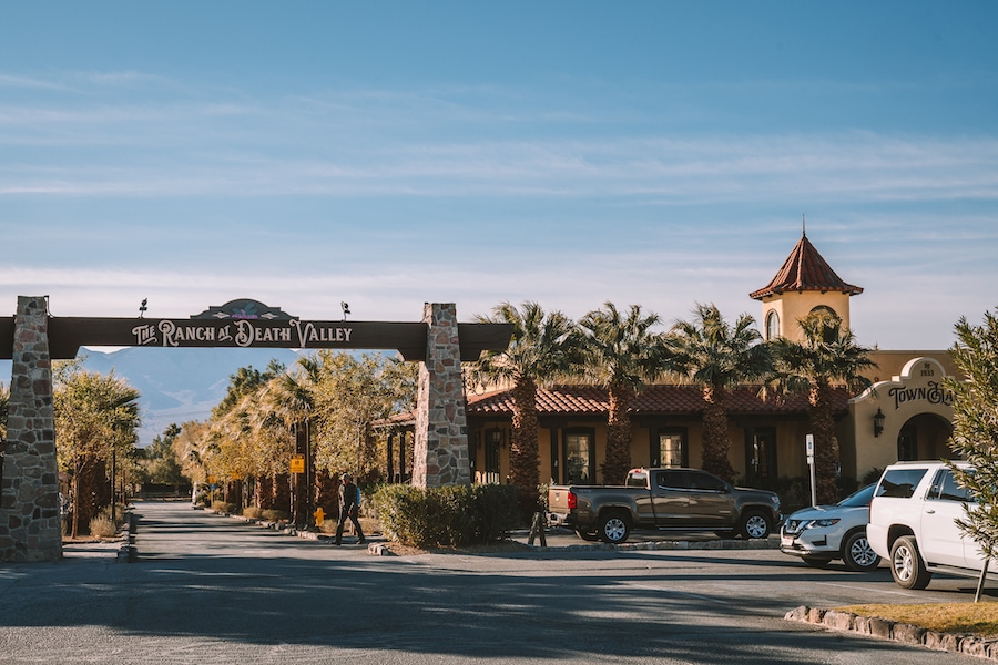 Exterior del rancho en Death Valley