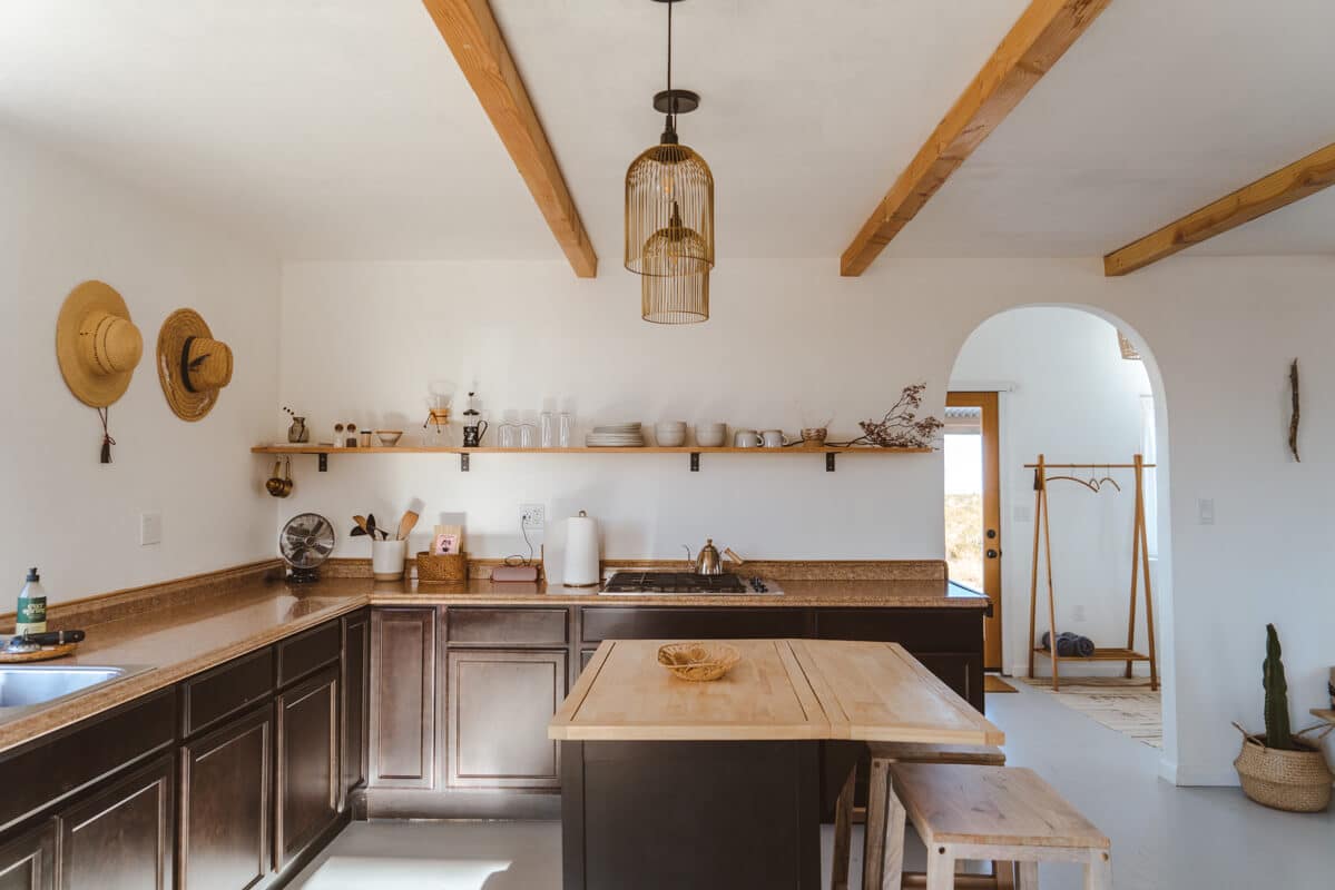 Una estancia remota y acogedora en El Rancho Joshua Tree