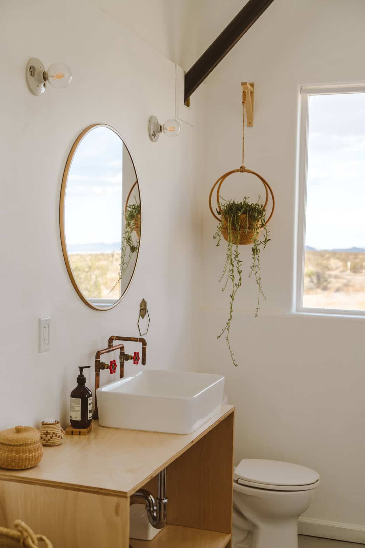 Una estancia remota y acogedora en El Rancho Joshua Tree