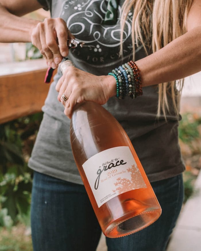 Degustación de vinos en A Tribute to Grace Winery