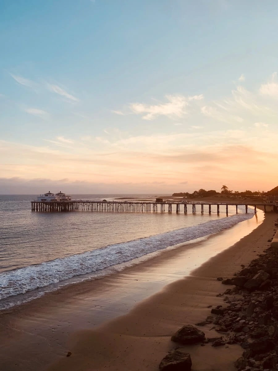 Muelle de Malibú al atardecer