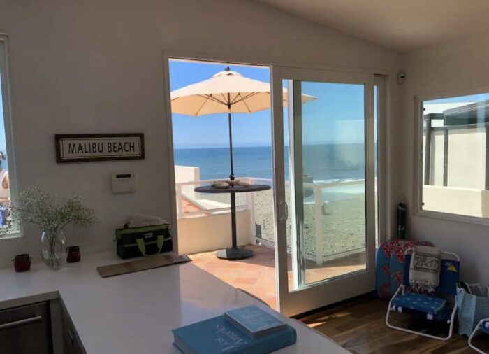 Apartamento de lujo en Airbnb frente a la playa en Malibu Road