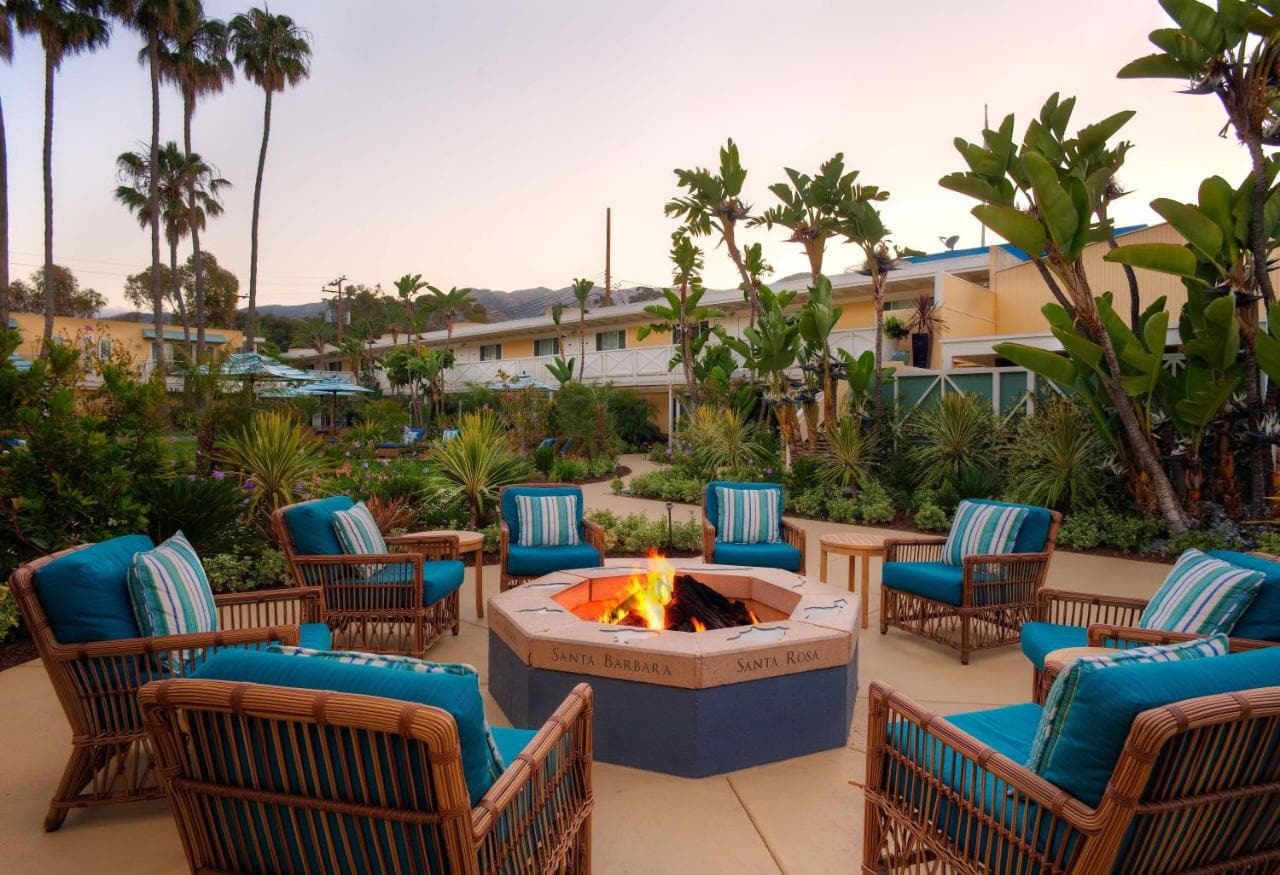 Chimenea en Pavilion Hotel