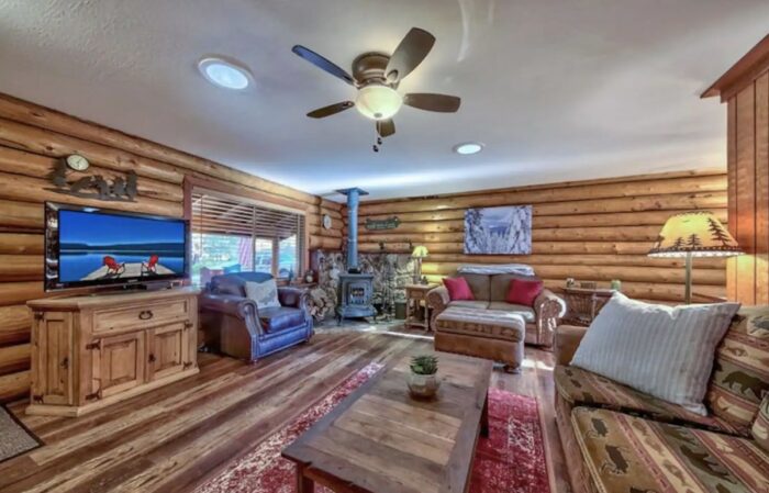 South Lake Tahoe Cozy Rustic Log Cabin Oasis con bañera de hidromasaje