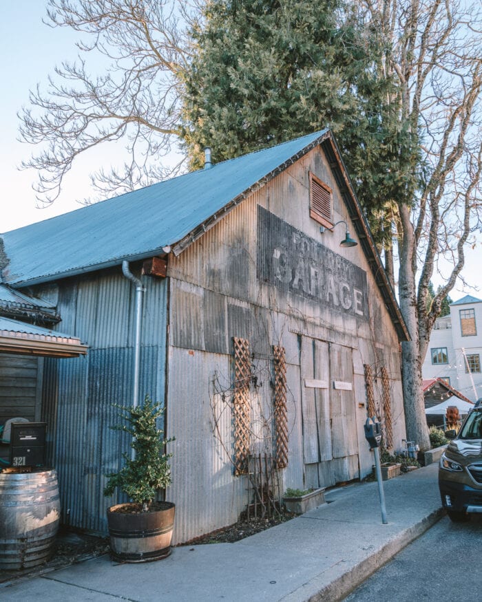 Vista exterior de la bodega de la ciudad de Nevada: las mejores cosas para hacer en la ciudad de Nevada
