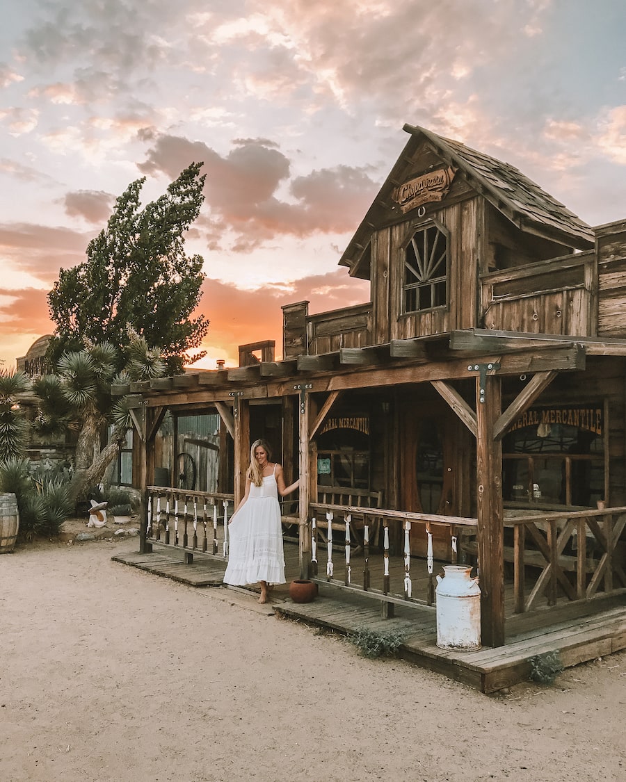 Michelle Halpern en Pioneertown