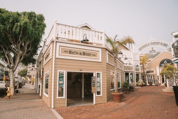 Compras en Avalón, Catalina
