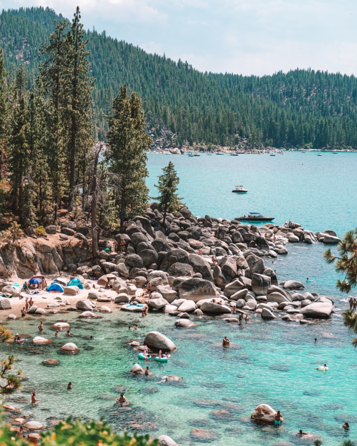 Playa Secret Cove en el lago Tahoe