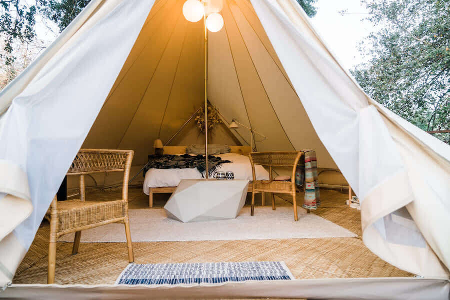 Tienda glamping en California
