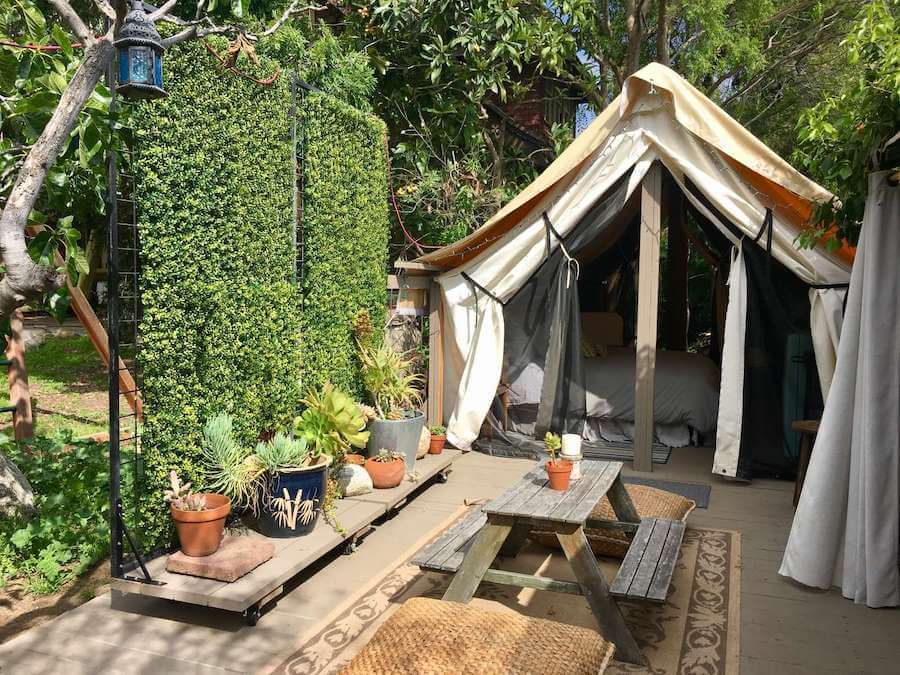 Sitio de glamping urbano fuera de Los Ángeles
